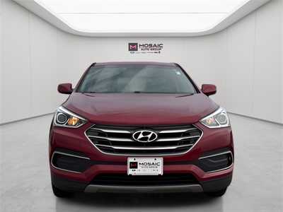 2018 Hyundai Santa Fe, $15990. Photo 8