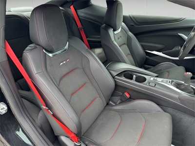 2018 Chevrolet Camaro, $79990. Photo 12
