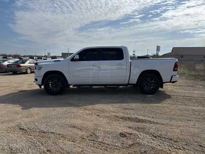 2019 RAM 1500 Crew Cab, $28990. Photo 4