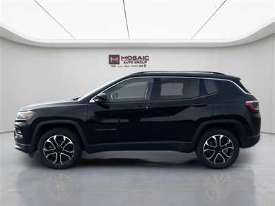 2022 Jeep Compass, $21990. Photo 6