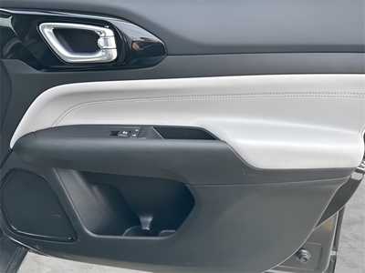 2022 Jeep Compass, $21990. Photo 9