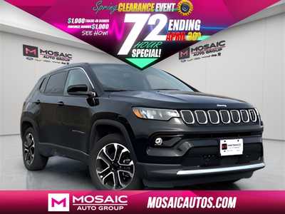 2022 Jeep Compass, $21990. Photo 1