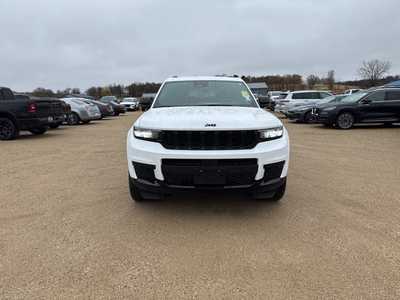 2023 Jeep Grand Cherokee L, $33990. Photo 2