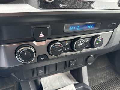 2021 Toyota Tacoma, $28990. Photo 9