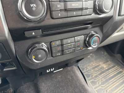 2018 Ford F150 Crew Cab, $24990. Photo 8