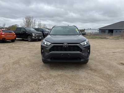 2022 Toyota RAV4, $33990. Photo 2