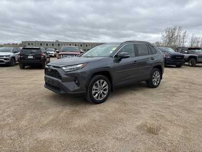 2022 Toyota RAV4, $33990. Photo 3