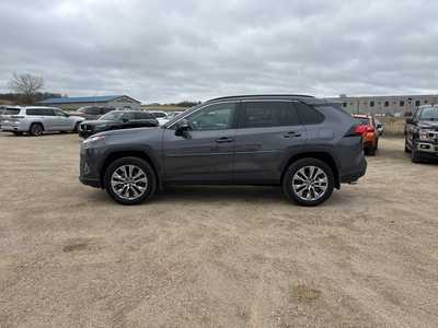 2022 Toyota RAV4, $33990. Photo 4