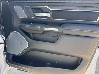 2025 RAM 1500 Crew Cab, $61469. Photo 9