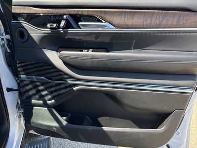 2024 Jeep Grand Wagoneer, $59990. Photo 9