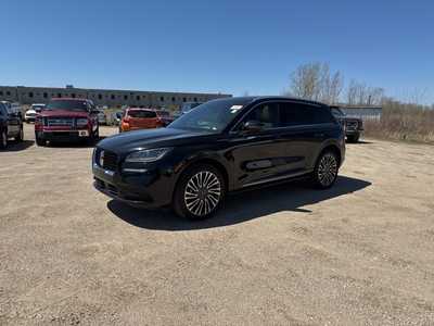 2022 Lincoln Corsair, $32990. Photo 3