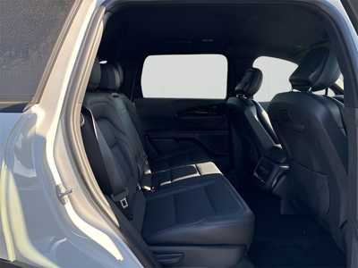 2024 Lincoln Nautilus, $43990. Photo 11