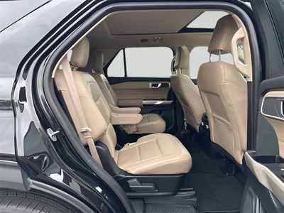 2022 Ford Explorer, $30990. Photo 12