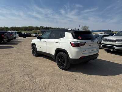 2020 Jeep Compass, $18990. Photo 5