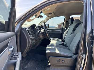2020 RAM 1500 Crew Cab, $31990. Photo 6