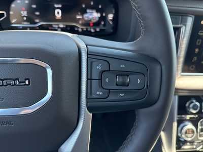 2023 GMC Yukon XL, $70990. Photo 11