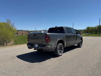 2025 RAM 1500 Crew Cab, $55500. Photo 7