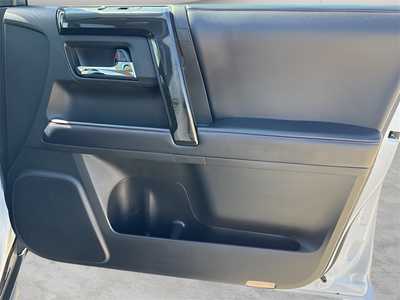 2019 Toyota 4Runner, $35990. Photo 9