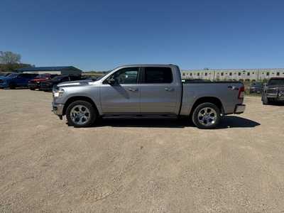 2022 RAM 1500 Crew Cab, $30990. Photo 4