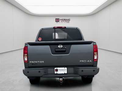 2018 Nissan Frontier, $17990. Photo 4