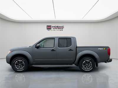 2018 Nissan Frontier, $17990. Photo 6