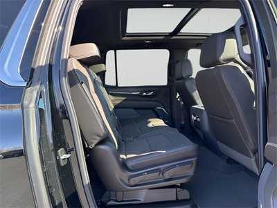 2024 GMC Yukon XL, $77990. Photo 12