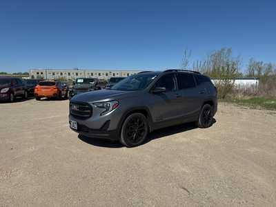 2021 GMC Terrain, $21990. Photo 3