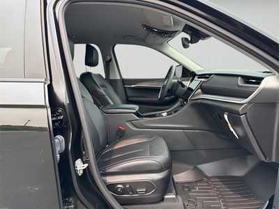2023 Jeep Grand Cherokee L, $30990. Photo 11