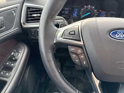 2022 Ford Edge, $26990. Photo 10