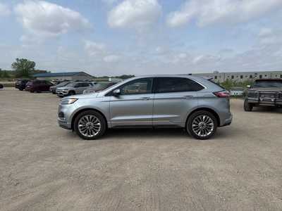 2022 Ford Edge, $26990. Photo 4
