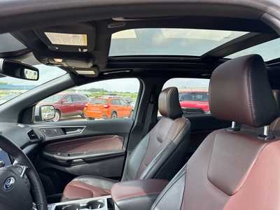 2022 Ford Edge, $26990. Photo 6