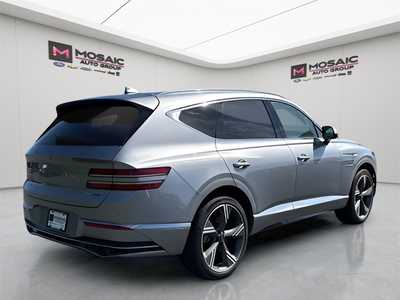 2025 Genesis GV80, $73990. Photo 3
