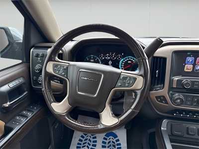 2017 GMC 1500 Crew Cab, $22990. Photo 12