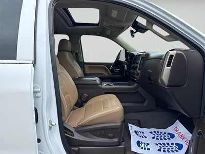 2017 GMC 1500 Crew Cab, $22990. Photo 9