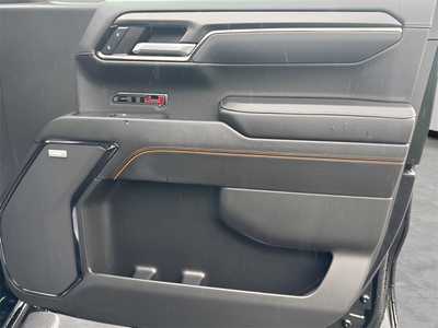 2024 GMC 1500 Crew Cab, $59990. Photo 9