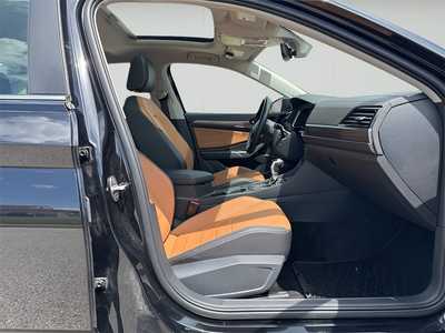 2023 Volkswagen Jetta, $22990. Photo 10