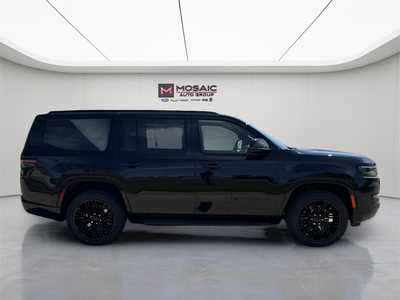 2025 Jeep Wagoneer, $76425. Photo 2