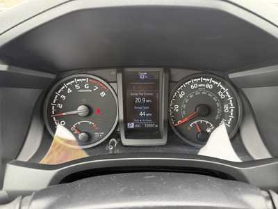 2023 Toyota Tacoma, $36990. Photo 8