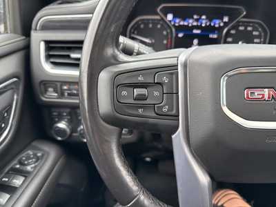 2021 GMC Yukon XL, $43990. Photo 10