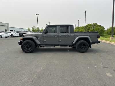 2021 Jeep Gladiator, $29990. Photo 4