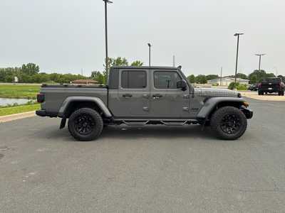 2021 Jeep Gladiator, $29990. Photo 8