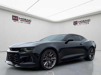 2023 Chevrolet Camaro, $75990. Photo 7
