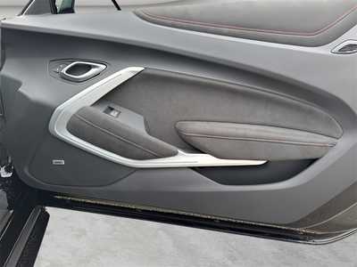 2023 Chevrolet Camaro, $75990. Photo 9