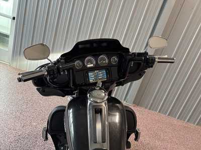 2016 Harley Davidson FLHTK /, $12990. Photo 12