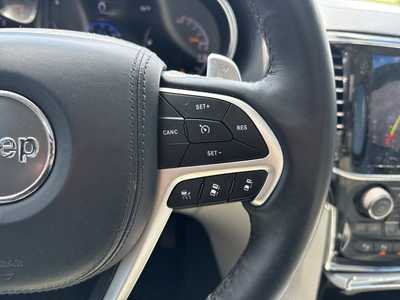 2020 Jeep Grand Cherokee, $30990. Photo 12