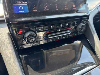 2023 Jeep Grand Cherokee, $36990. Photo 7