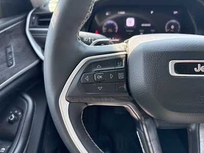 2023 Jeep Grand Cherokee, $36990. Photo 9