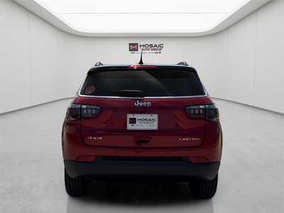 2025 Jeep Compass, $33471. Photo 6