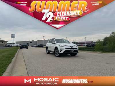 2018 Toyota RAV4, $25990. Photo 1