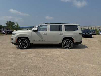 2022 Jeep Grand Wagoneer, $56990. Photo 4